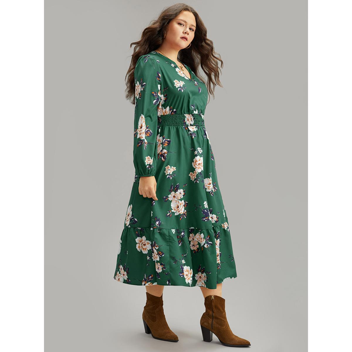 Plus Size Floral Print Notched Shirred Elastic Cuffs Dress DarkGreen Women Elegant Elastic cuffs Notched collar Long Sleeve Curvy Midi Dress BloomChic 14-16/1X Product Image