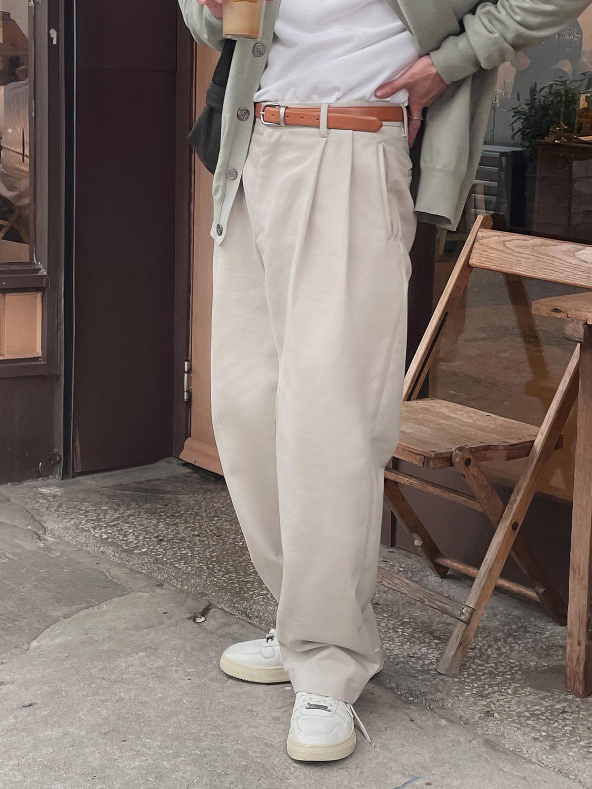 RT No. 13016 PLEATED CREAM STRAIGHT PANTS Product Image