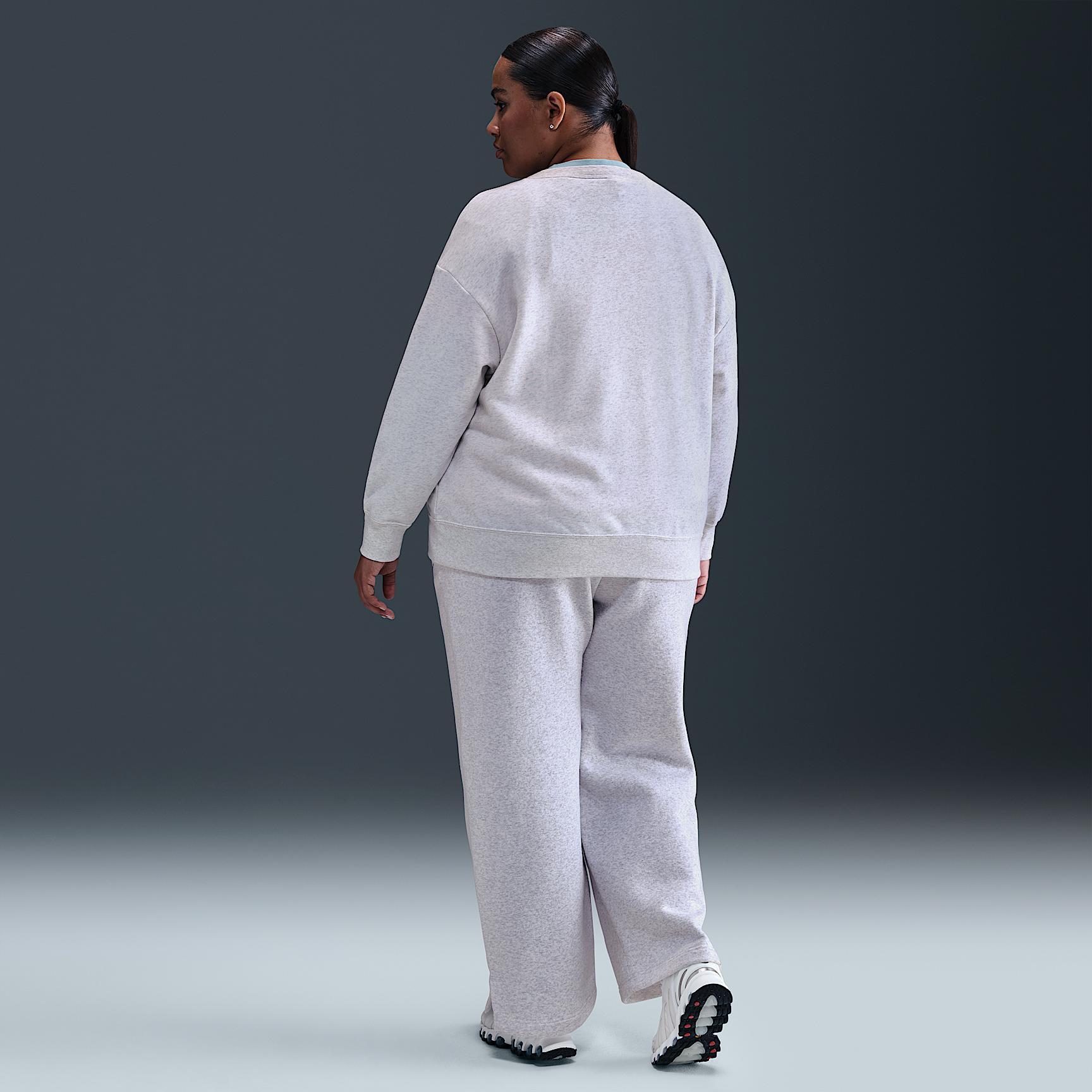 Nike Sportswear Club Fleece Women's Loose Crew-Neck Sweatshirt (Plus Size) Product Image