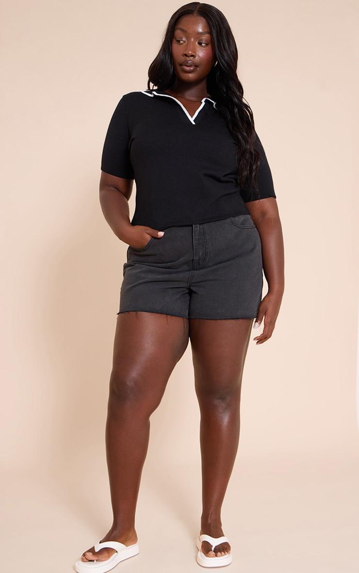 Plus Black Knitted Contrast Polo Collar Top Product Image