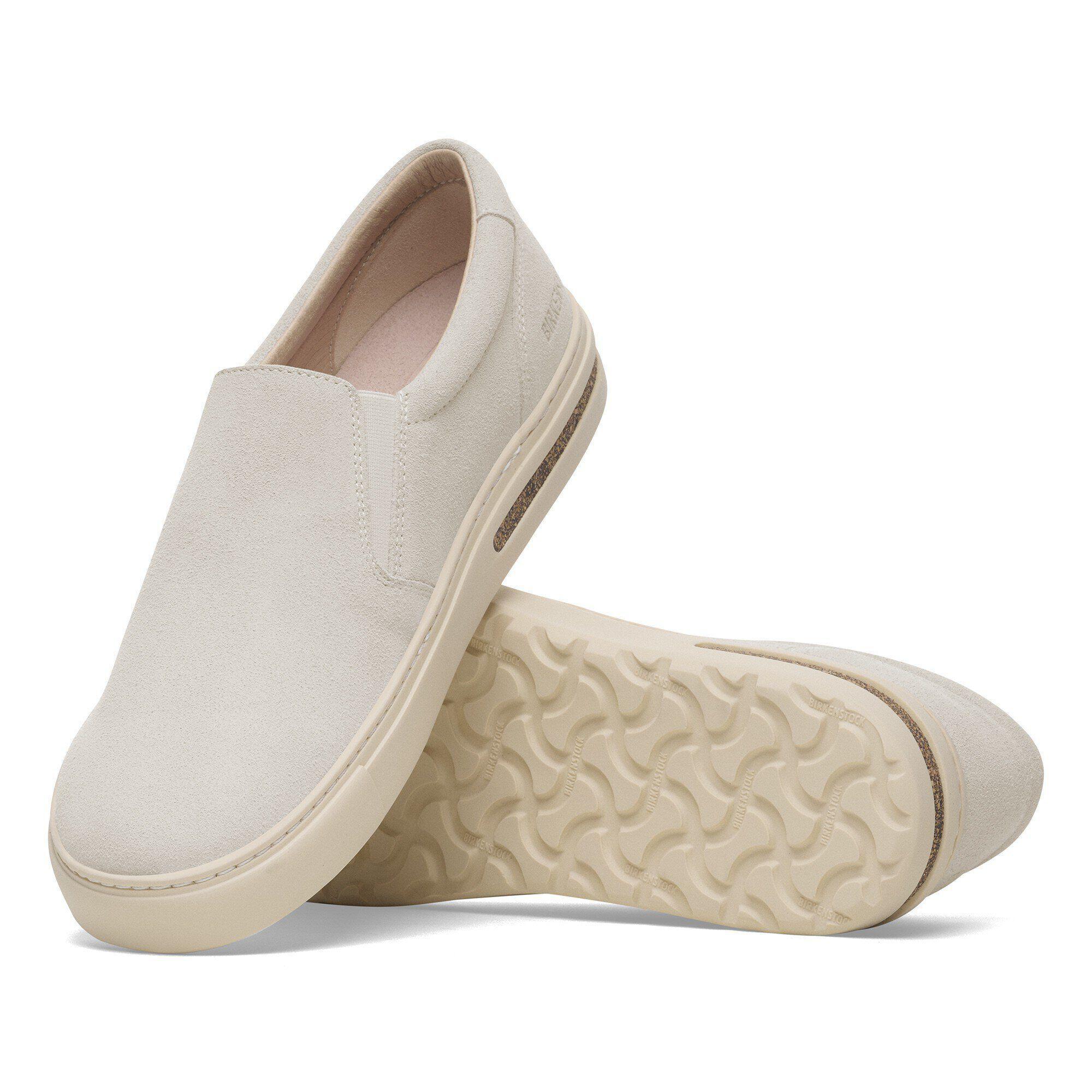 Oswego Suede Leather Product Image