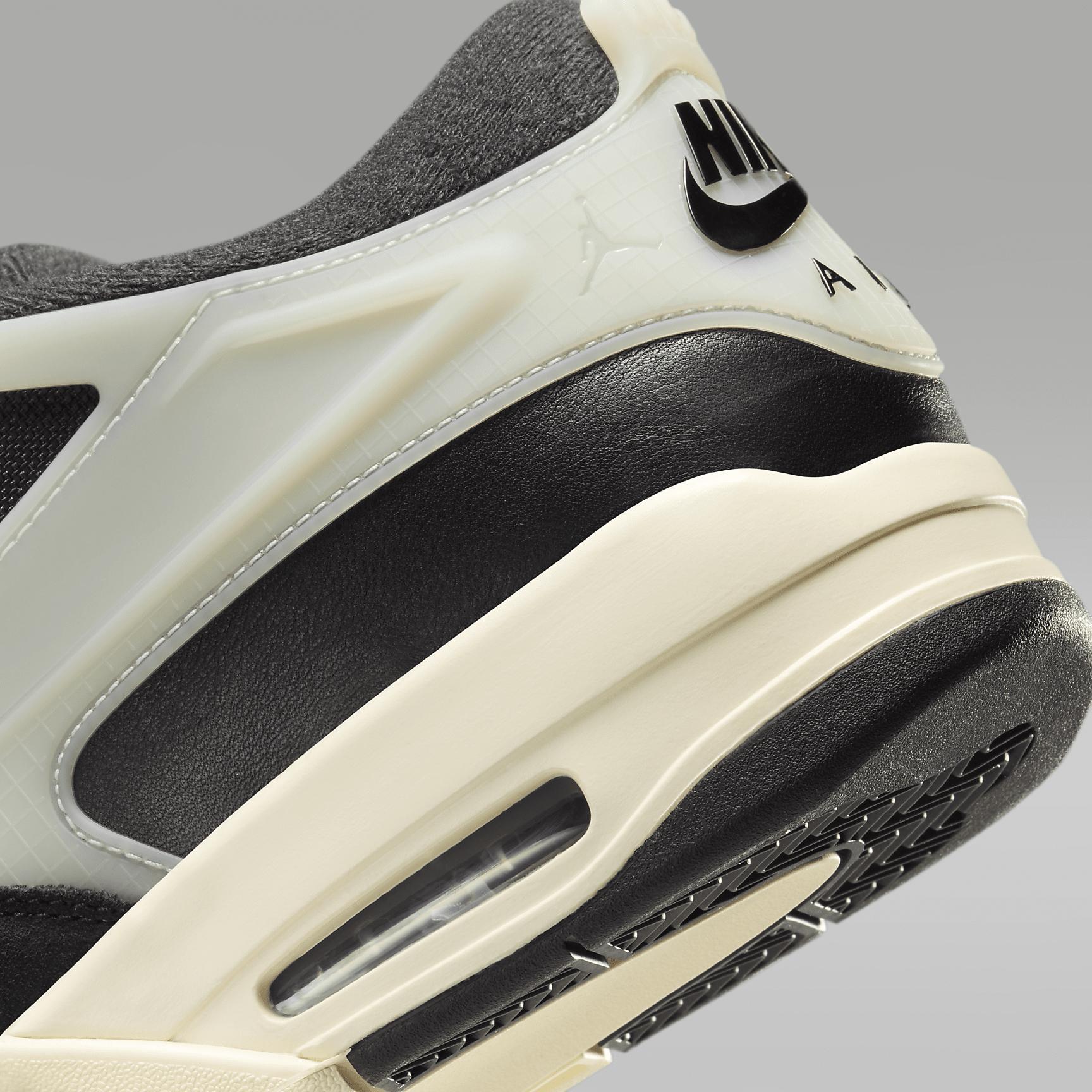 Air Jordan 4 RM Men's Shoes Product Image