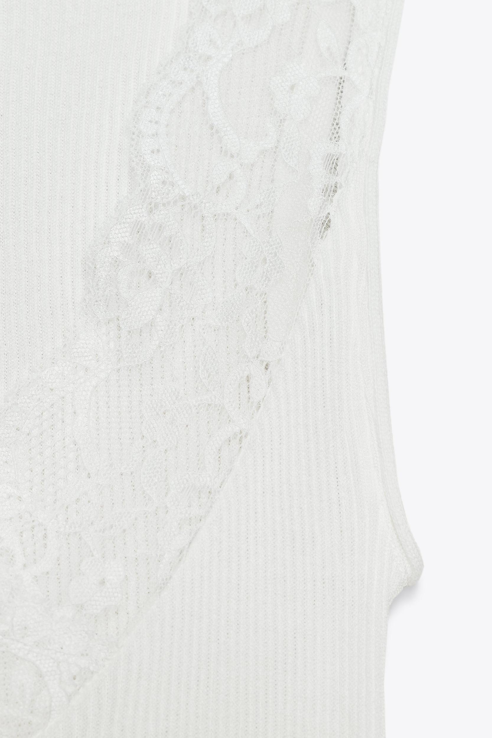 RIBBED LACE T-SHIRT Product Image