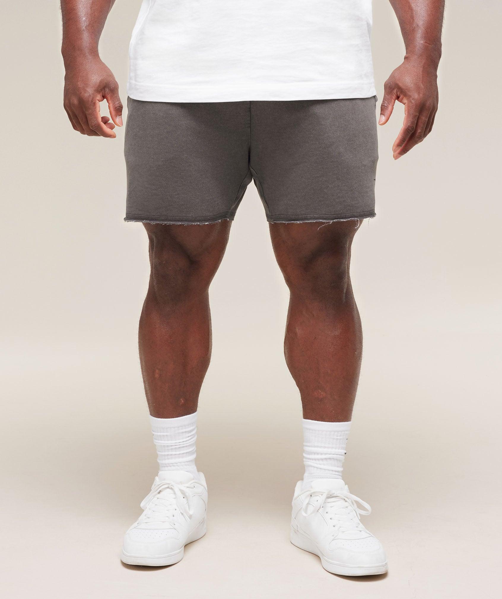 Gymshark Heritage 5" Shorts - Onyx Grey Male Product Image