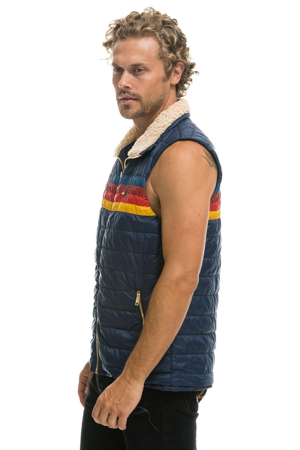 MEN'S 4 STRIPE VEST SHERPA - NAVY Male Product Image