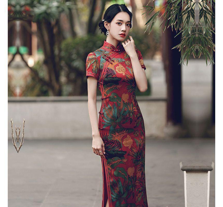 Short-Sleeve Floral Slit Maxi Qipao Product Image