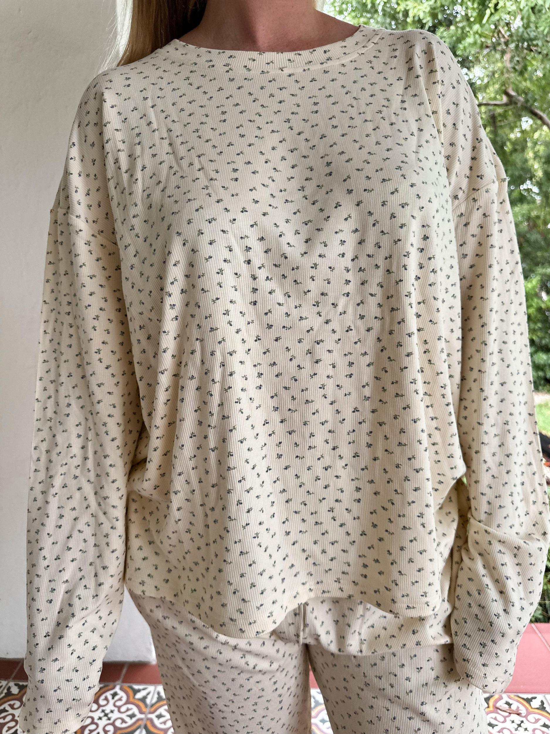Pale Floral Long Sleeve Pajama Top Product Image