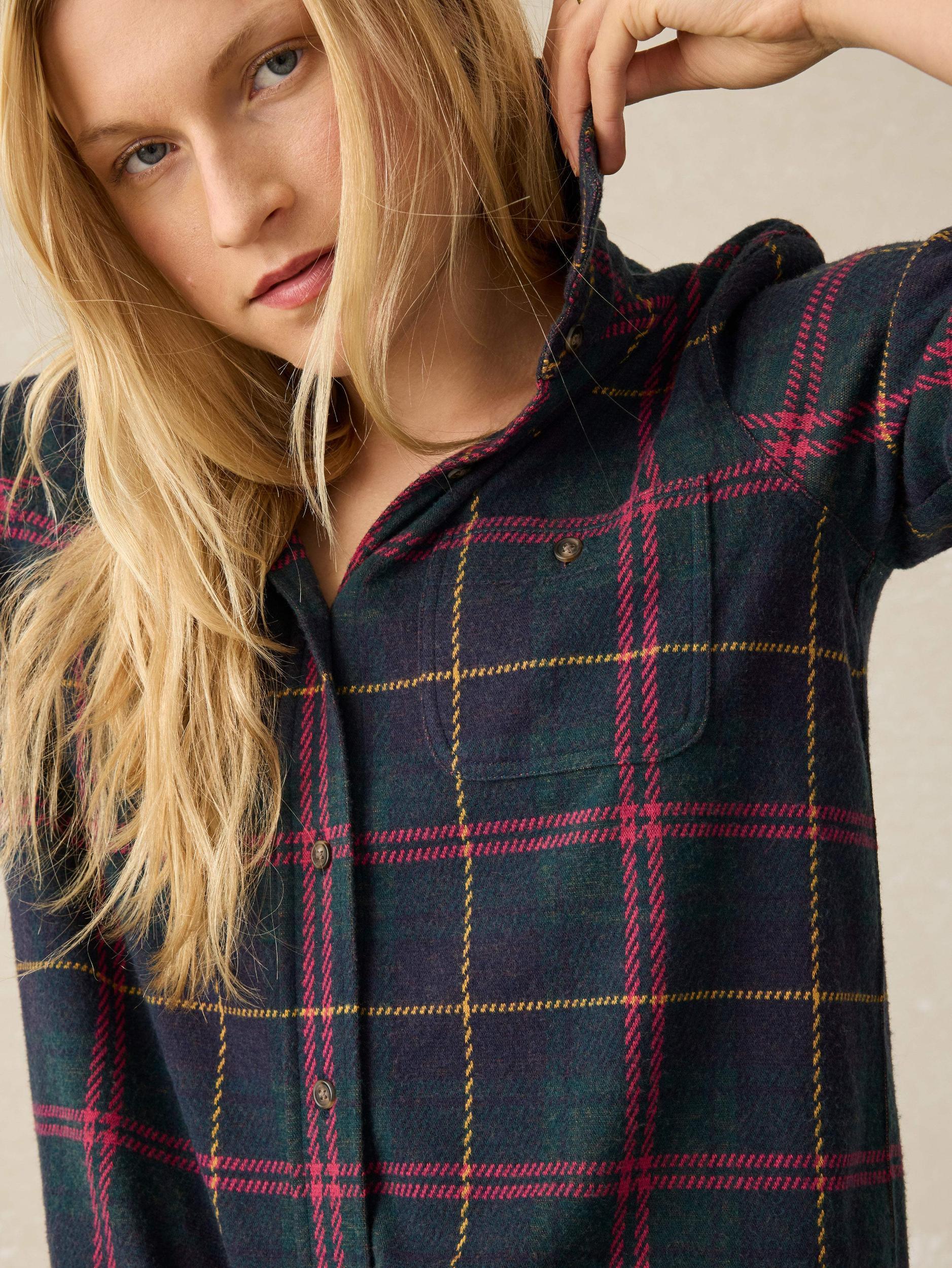 Legend™ Sweater Shirt - Outer Limits Plaid Female Product Image