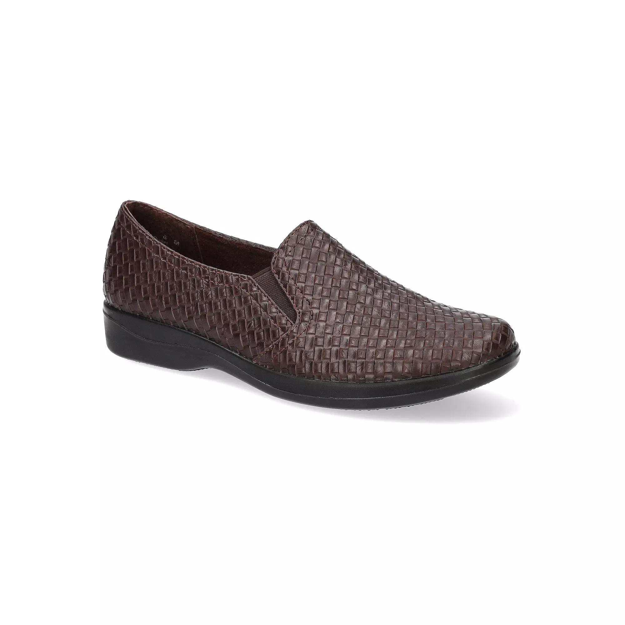 Easy Street Eternity Womens Comfort Flats Product Image