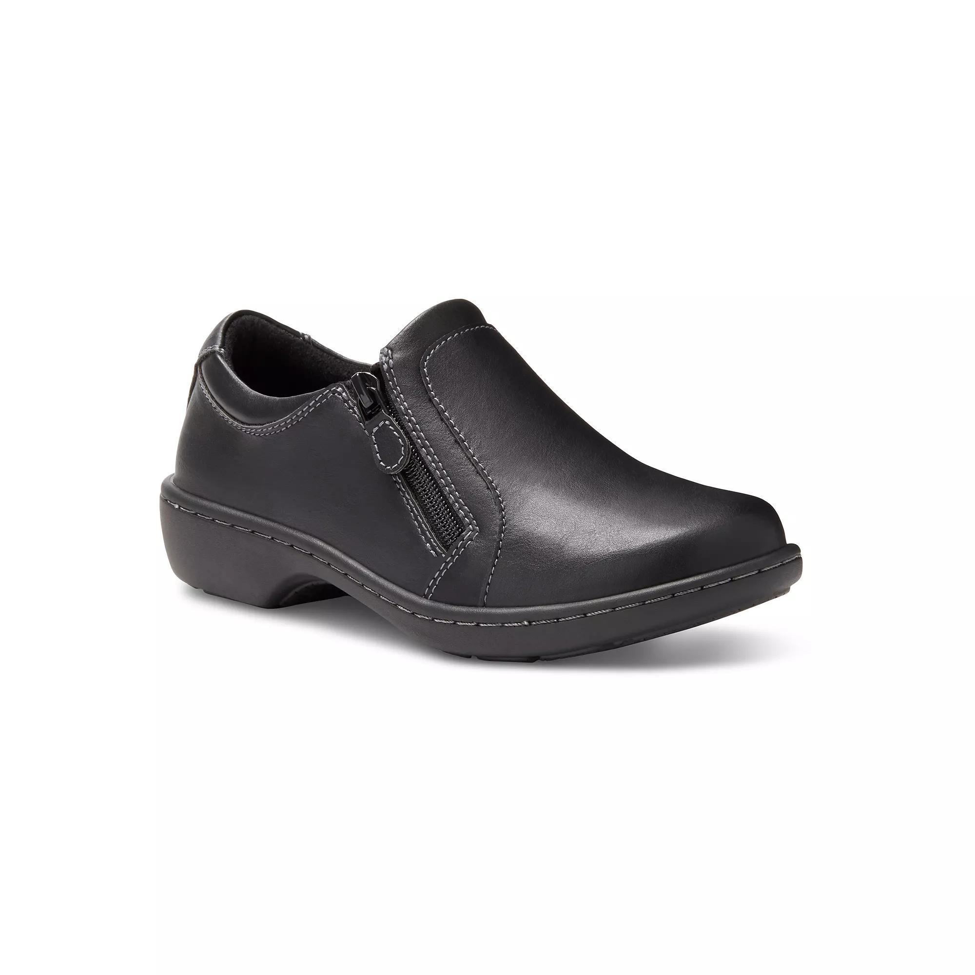 Eastland Vicky Womens Slip-On Shoes Product Image