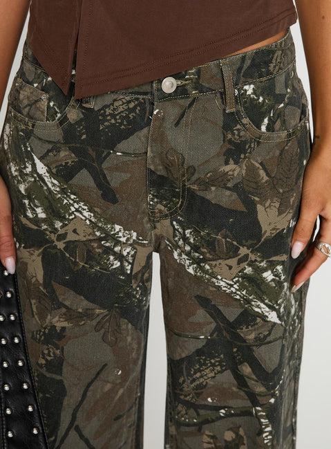 Raiders Cargo Jeans Camouflage Product Image
