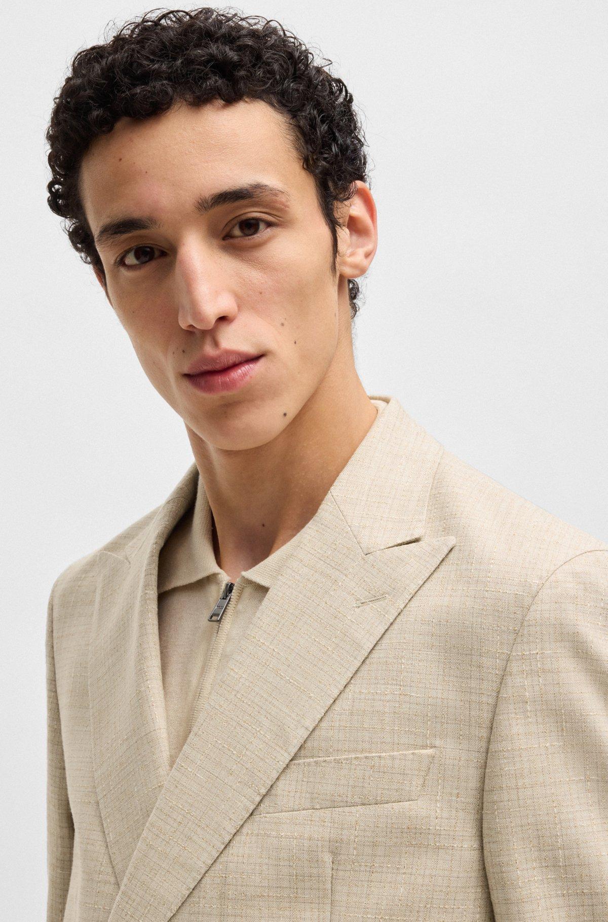 Two-piece suit in patterned tweed Product Image