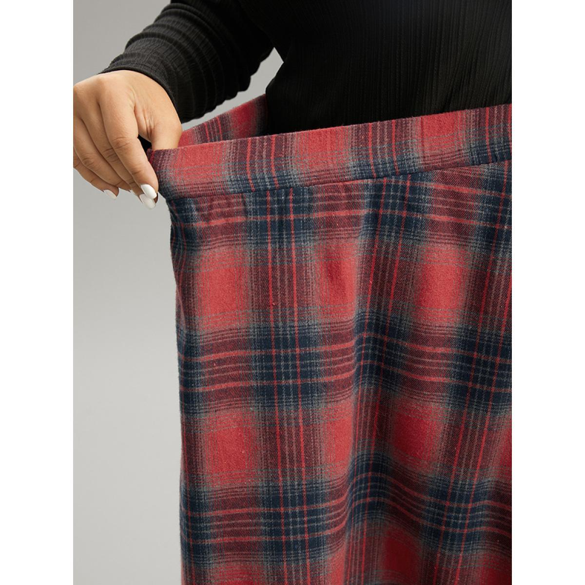 Plus Size Plaid Lace Panel Pocket High Low Hem Skirt Women Scarlet Elegant Patchwork No stretch Pocket Festival-Christmas Skirts BloomChic 18-20/2X Product Image
