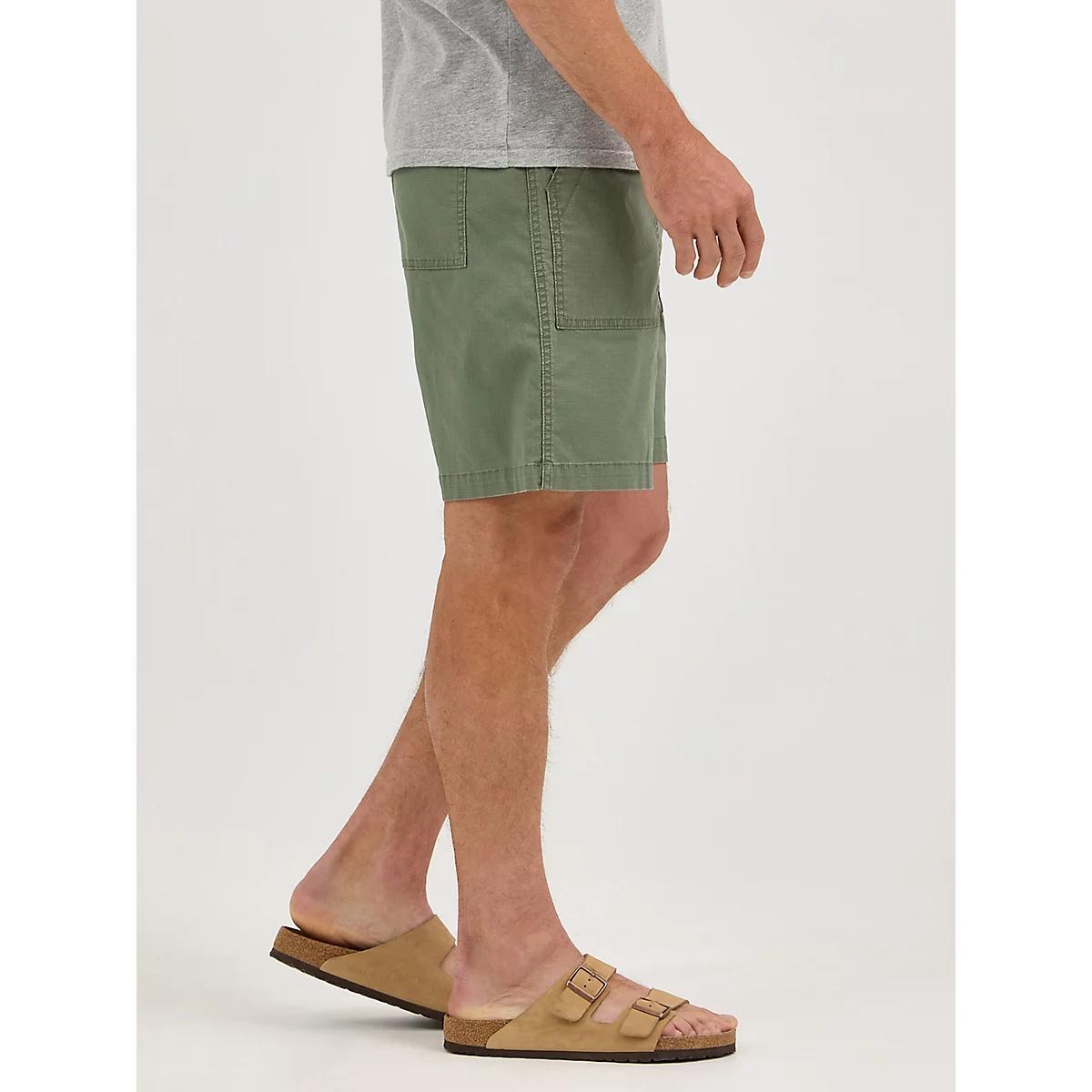 Men's Utility Pull On Short in Ombre Product Image