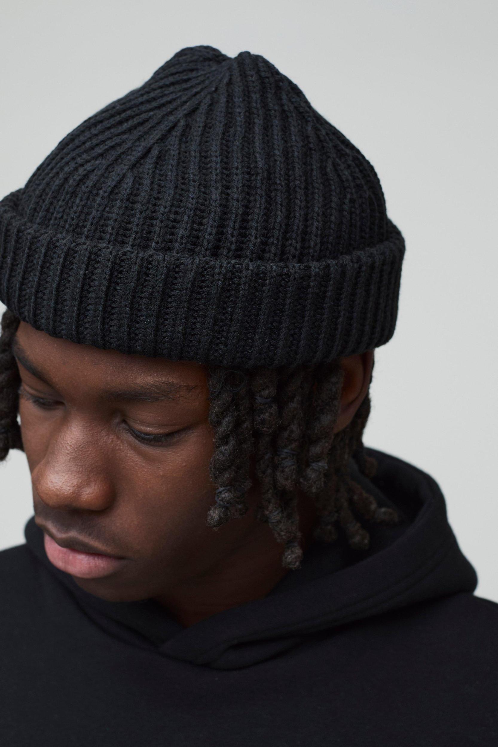 Mens Ribbed Micro Beanie - Black Product Image