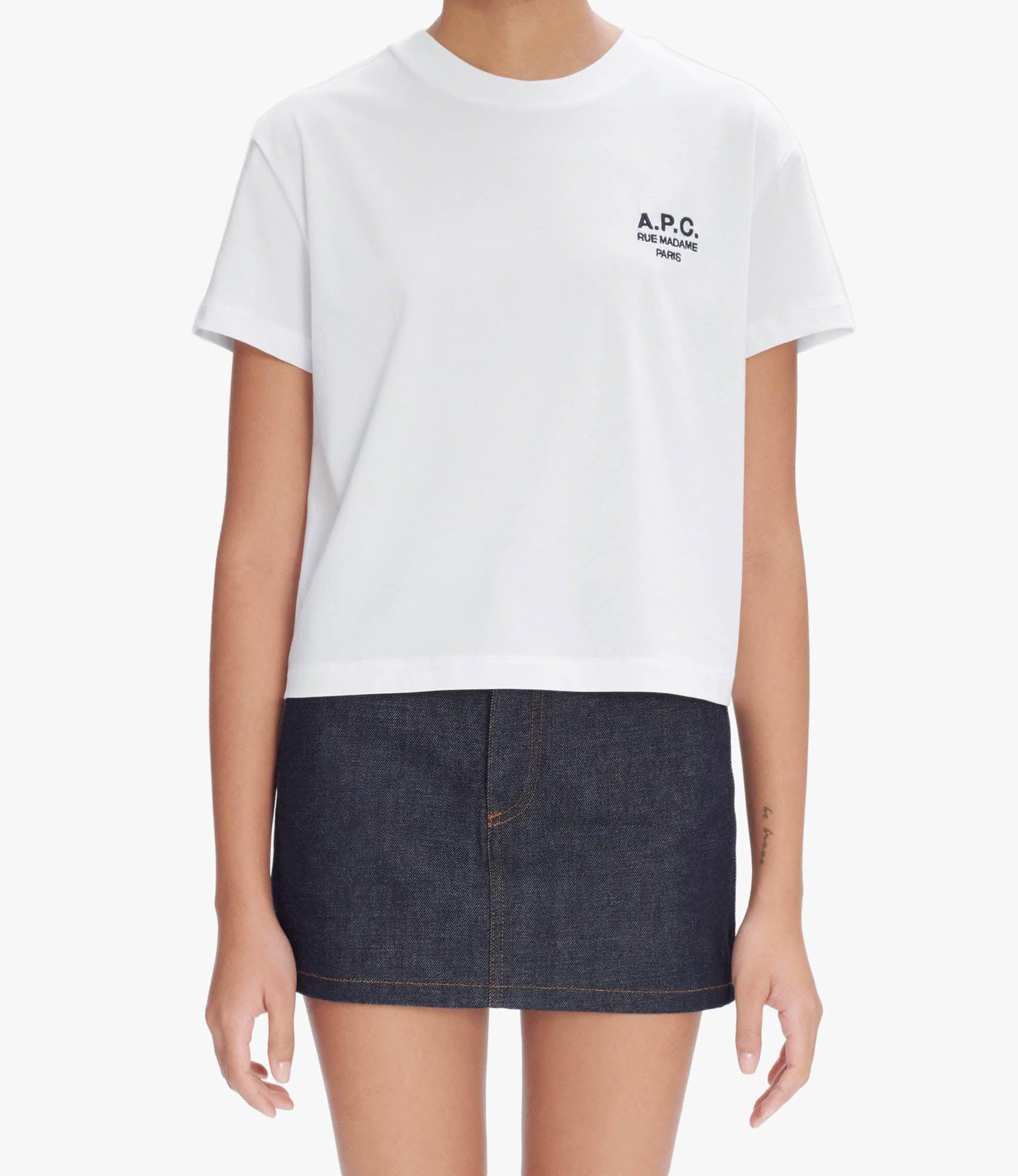 Boxy Rue Madame T-Shirt Female Product Image