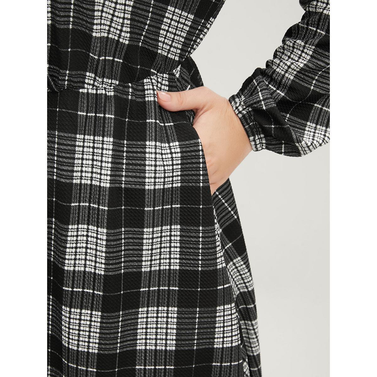 Plus Size Plaid Print Pocket Lantern Sleeve Surplice Neck Midi Dress Black Women Elegant Printed V-neck Long Sleeve Curvy Midi Dress BloomChic 14-16/1X Product Image