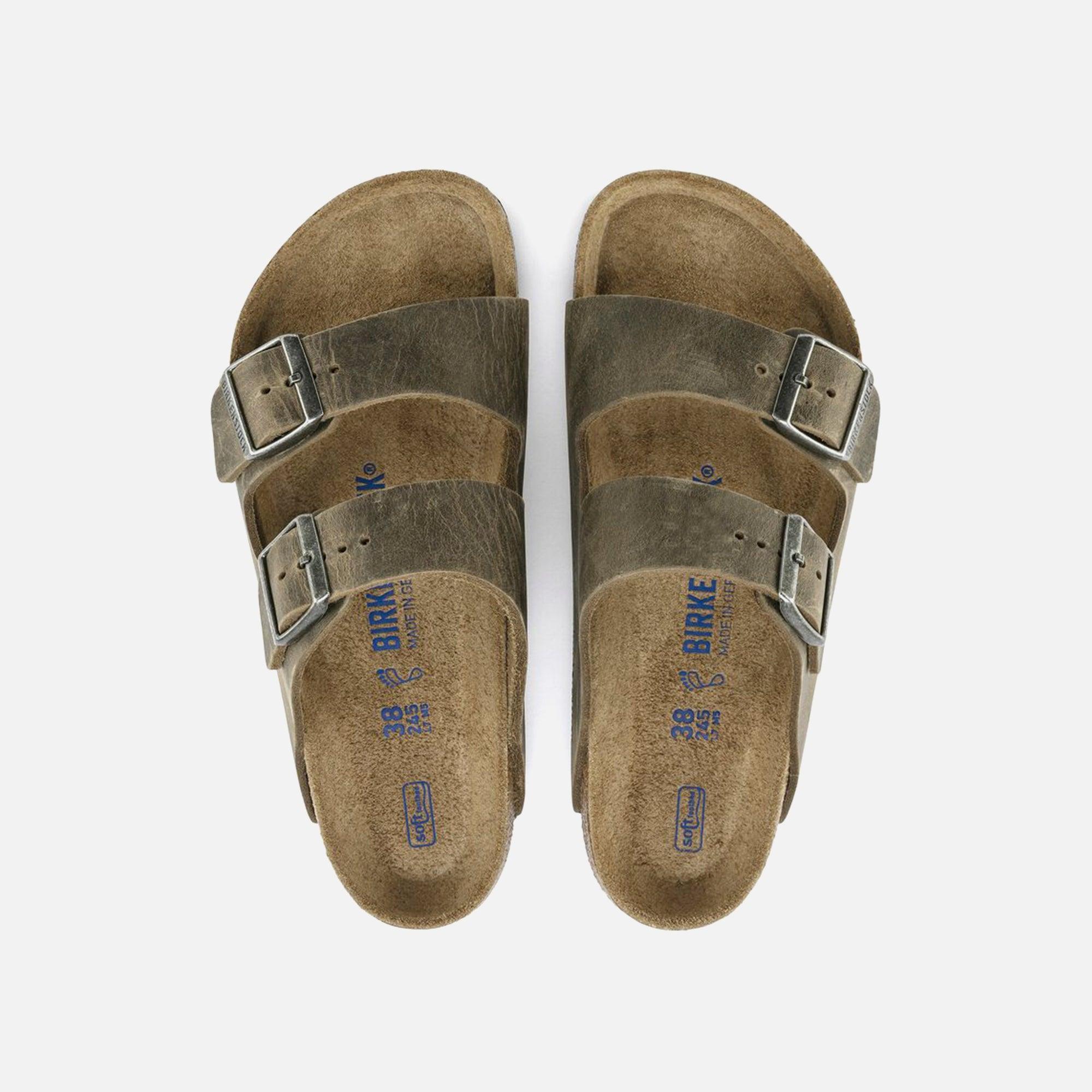 Birkenstock Arizona Soft Footbed - Oiled Leather / Faded Khaki Male Product Image