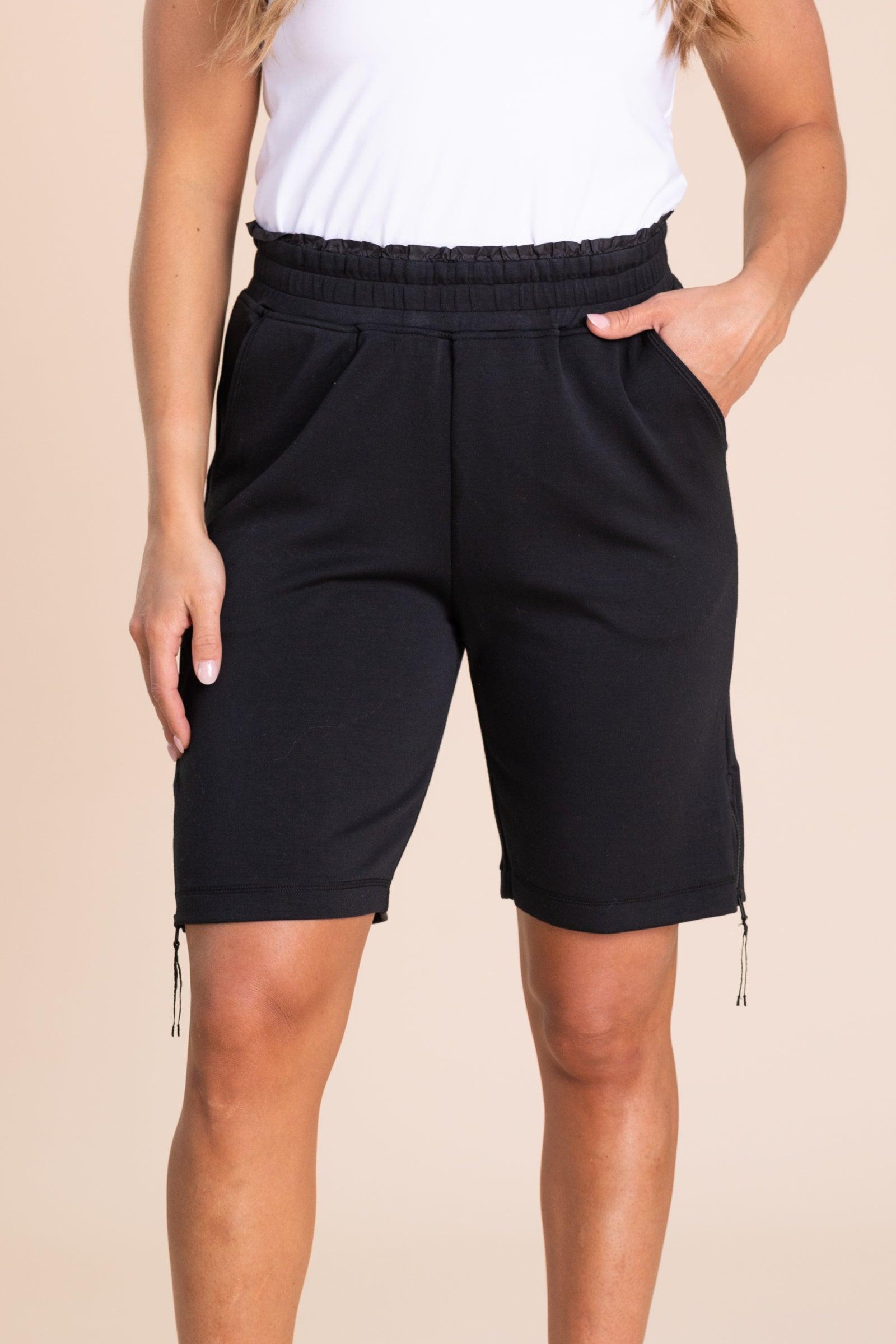 Black Model-Blend Boyfriend Fit Shorts Product Image