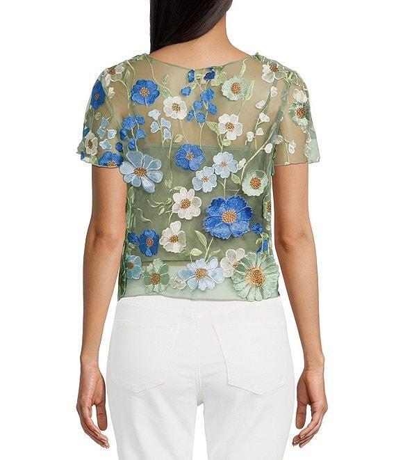 Evolutionary 3D Floral Print Short Sleeve Top Product Image