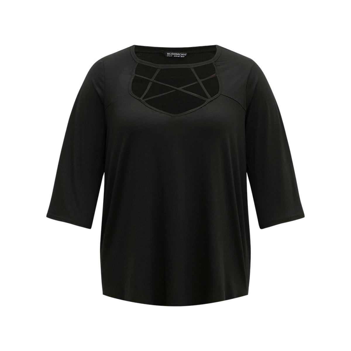 Plus Size Solid Crisscross Neck Cut Out T-shirt Black Women Elegant Plain Plain Keyhole Cut-Out Dailywear T-shirts BloomChic 14-16/1X Product Image