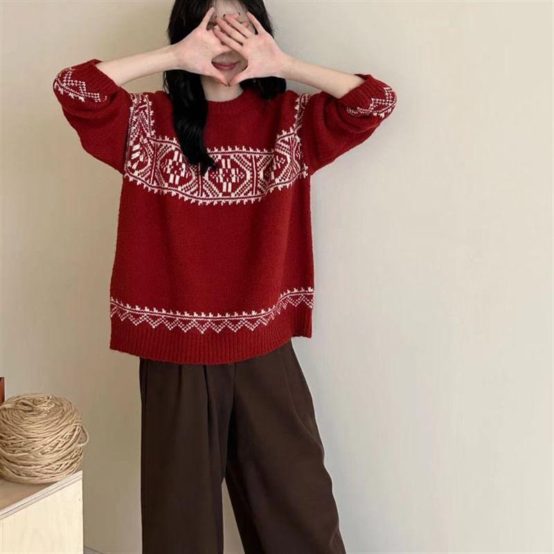 Round Neck Patterned Sweater Product Image
