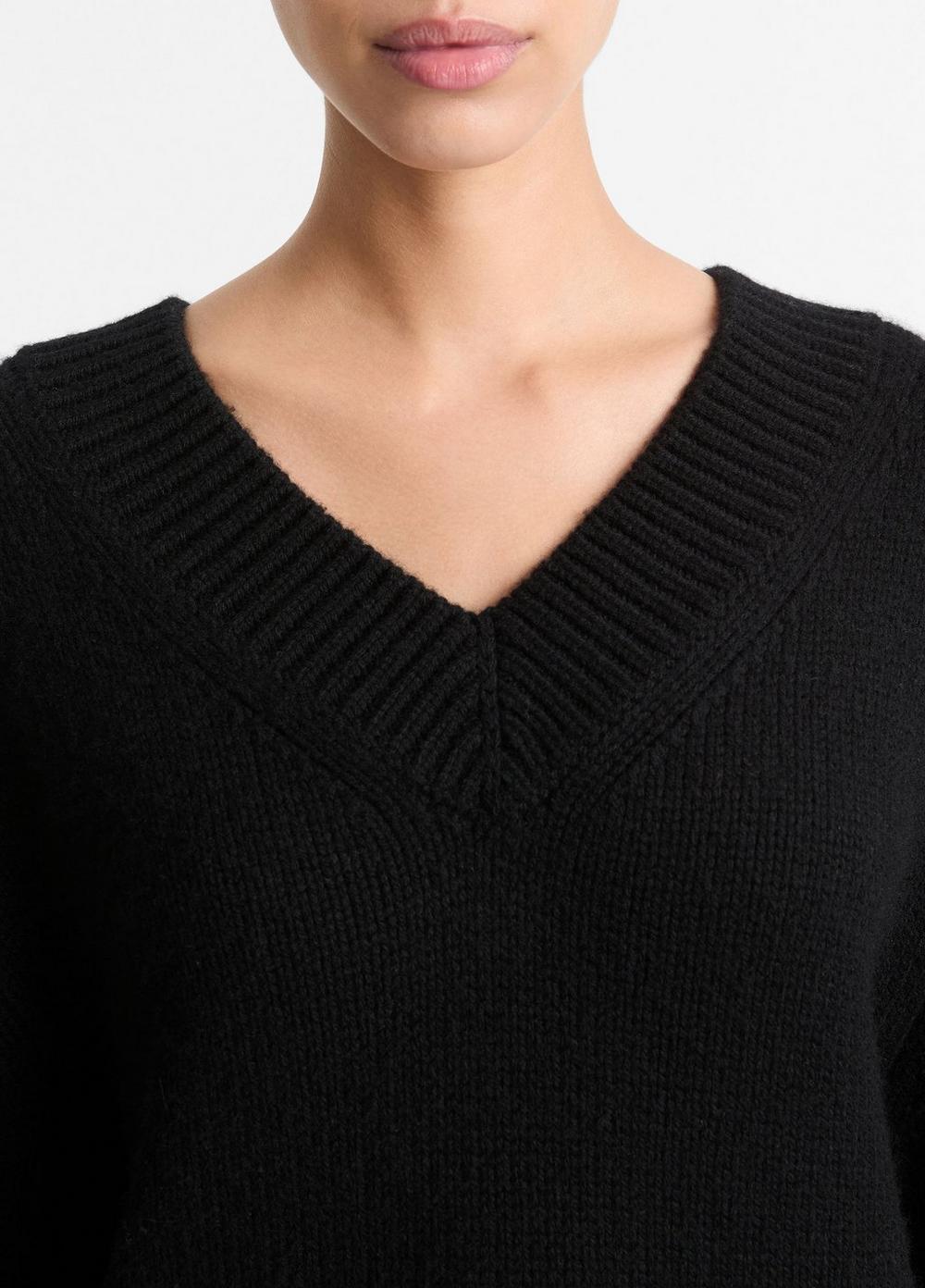 Womens Wool And Cashmere Drop-shoulder V-Neck Sweater, Black, Size S Vince Product Image