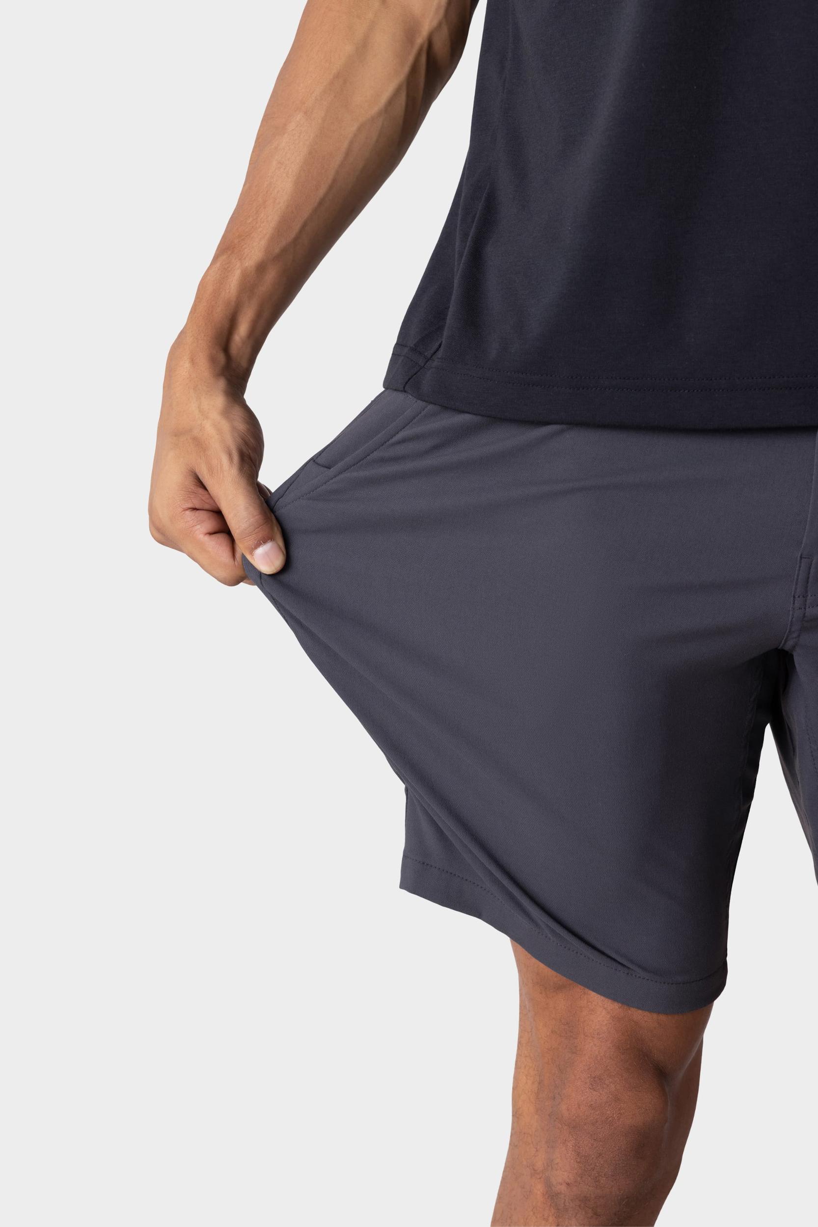 686 Men's Everywhere Hybrid Short Male Product Image