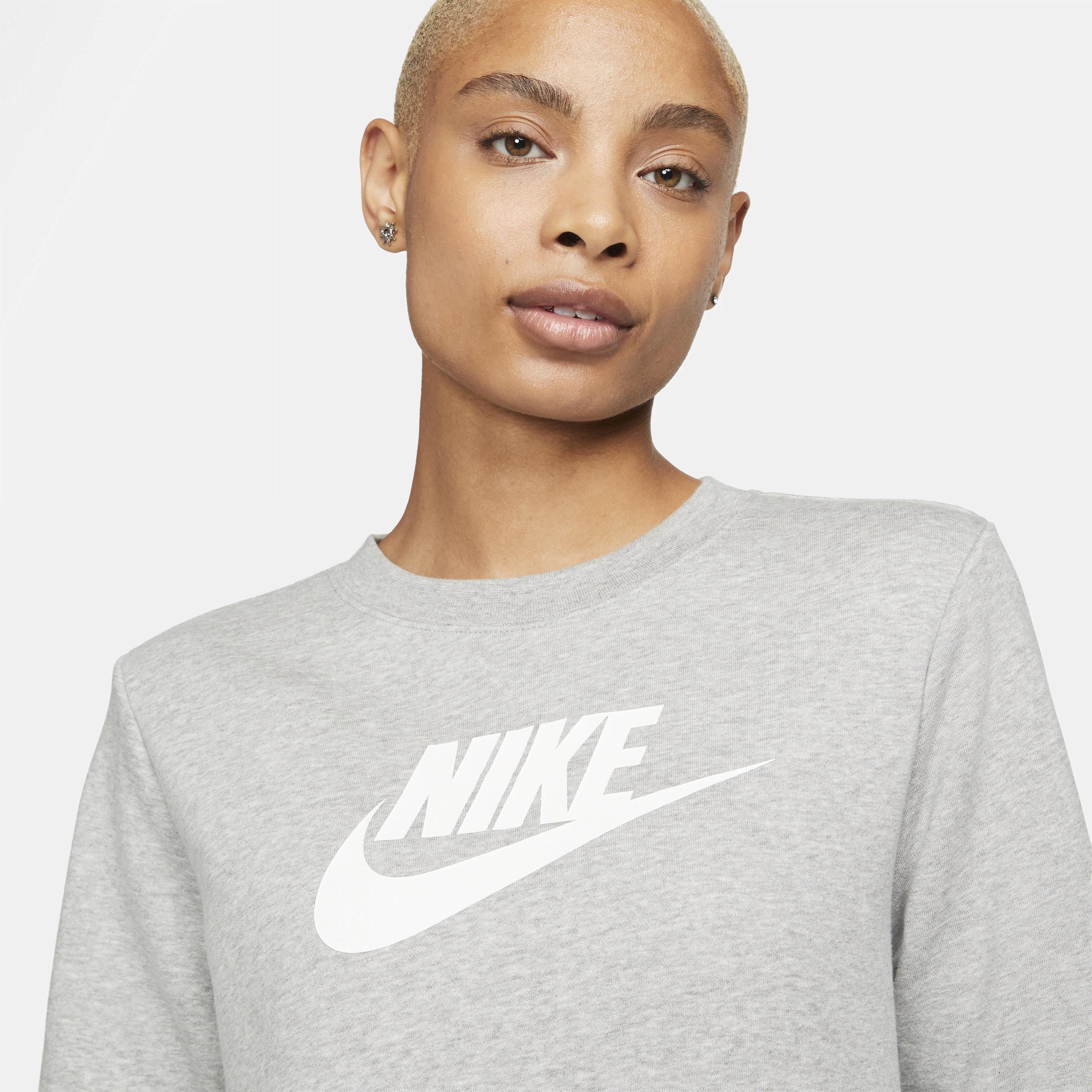 Womens Nike Sportswear Club Fleece Logo Crew-Neck Sweatshirt Product Image