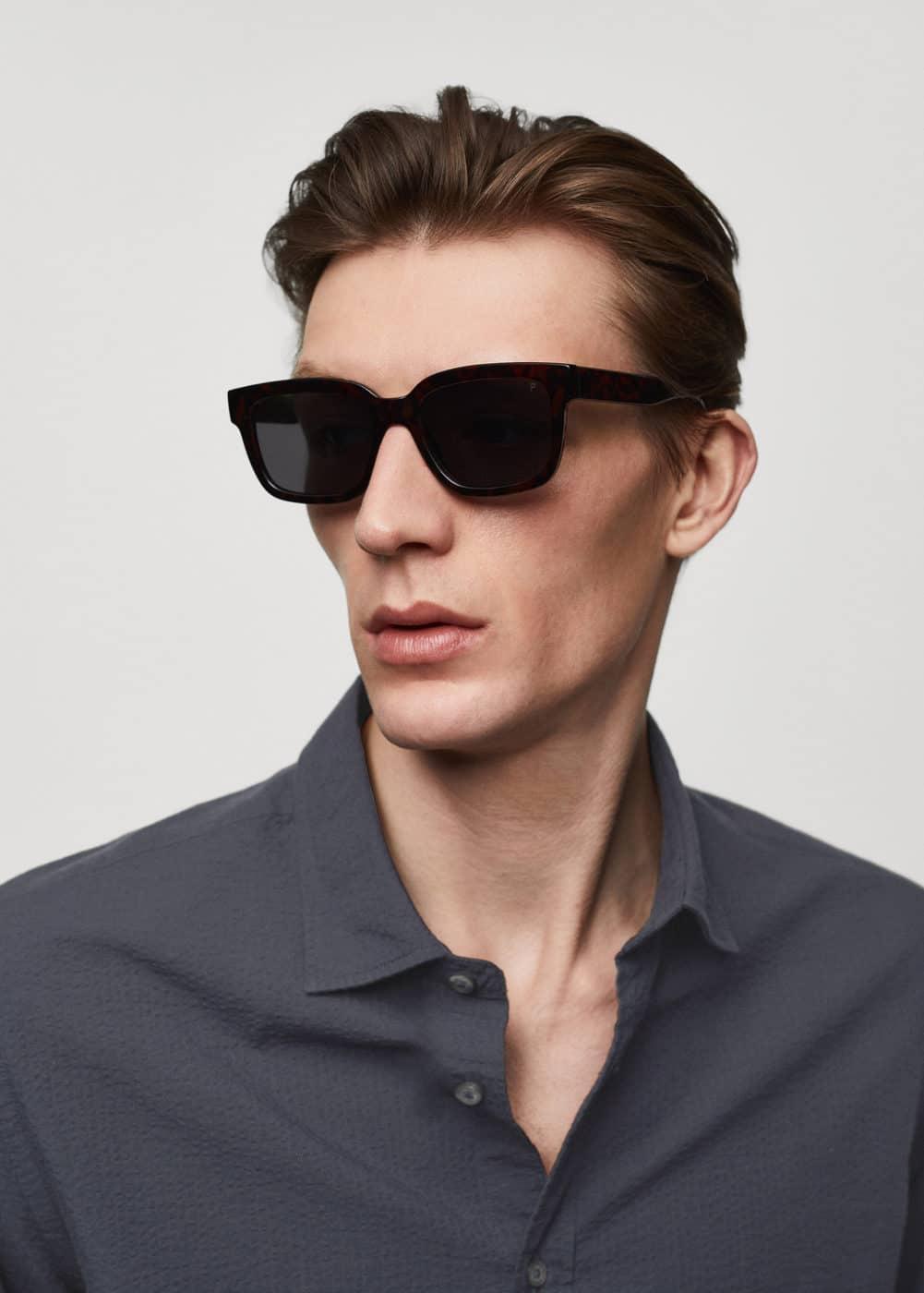 Mango Mens 100% Seersucker Cotton Shirt Product Image