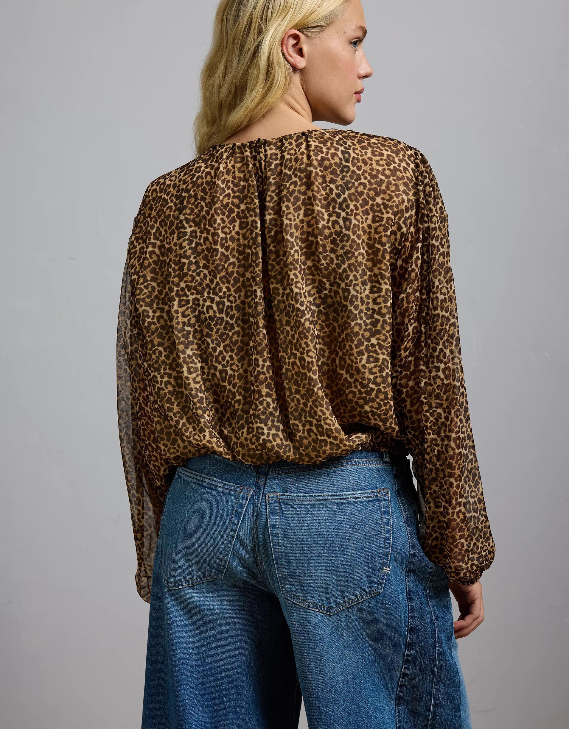 AE77 Premium Silk Bubble Blouse Product Image