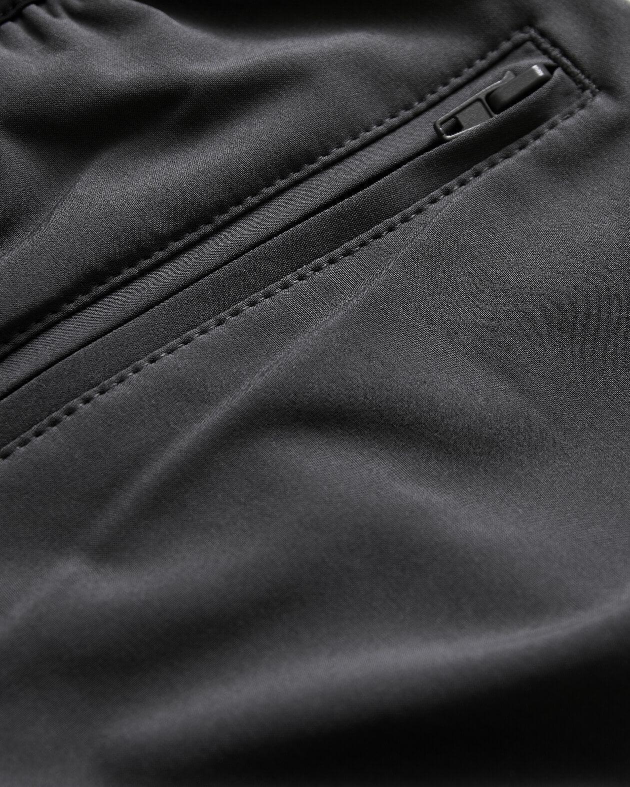 7" Carbon Active Training Shorts Product Image