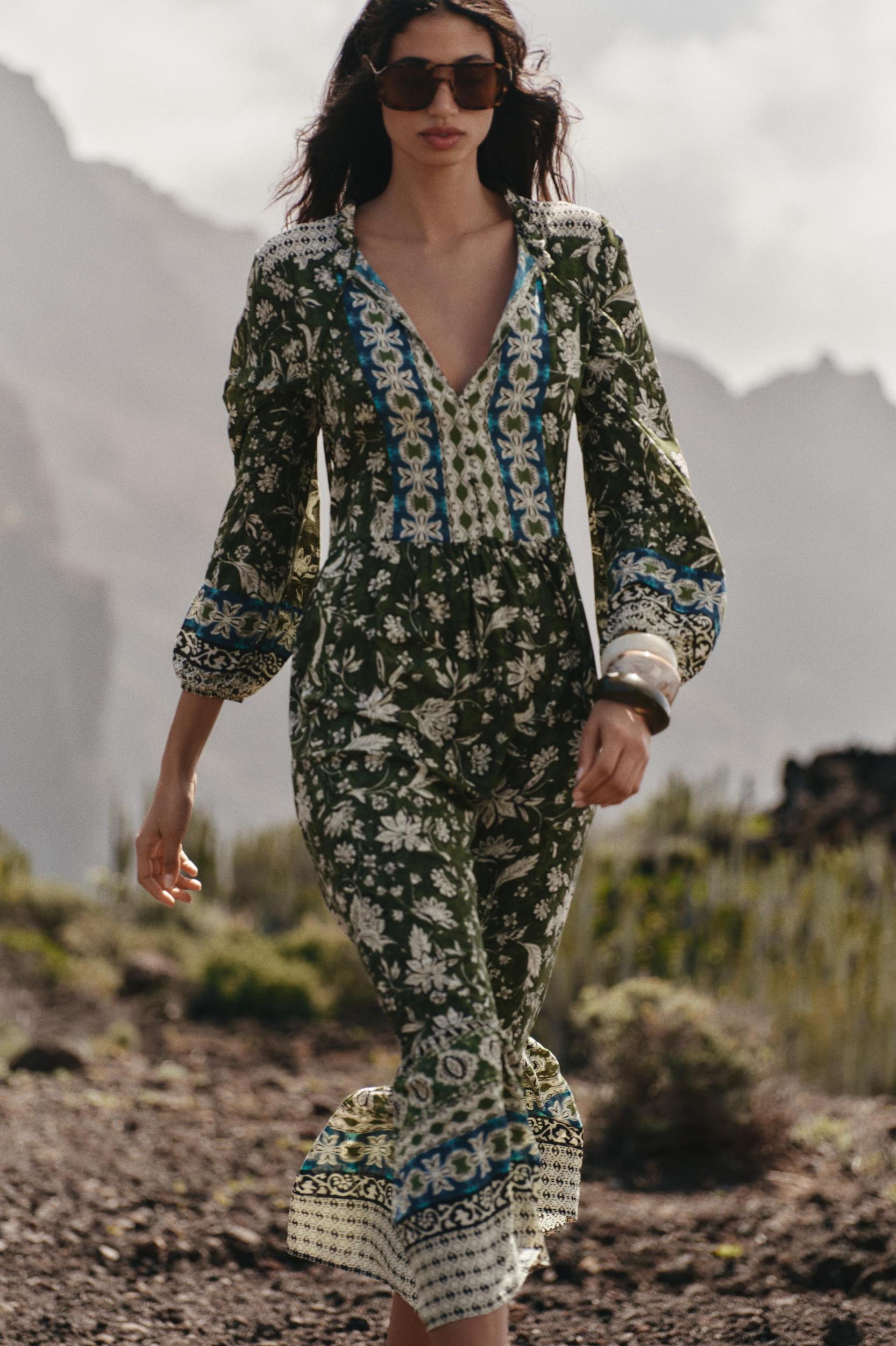PRINTED MIDI DRESS Product Image