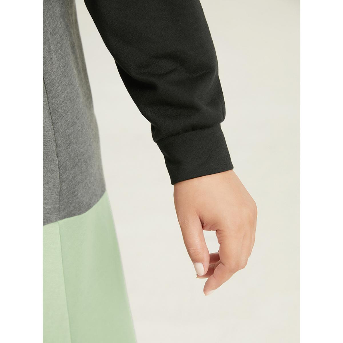 Plus Size Colorblock Contrast Hooded Drawstring Dress Black Women Casual Contrast Hooded Long Sleeve Curvy Midi Dress BloomChic 10/M Product Image
