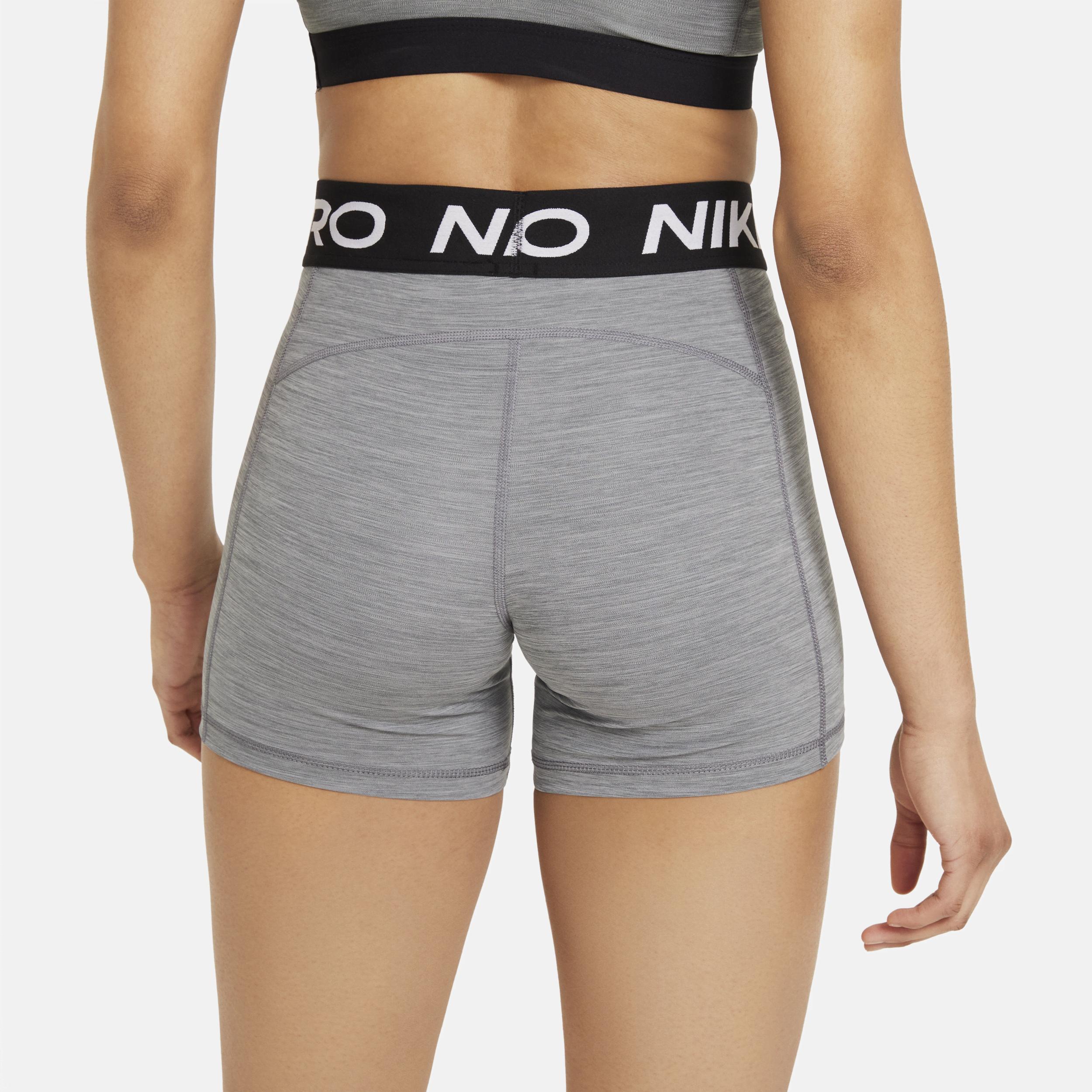 Women's Nike Pro 365 5" Shorts Product Image