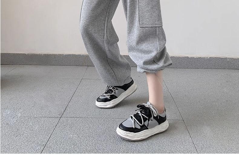 Drawstring Waist Plain Sweatpants Product Image