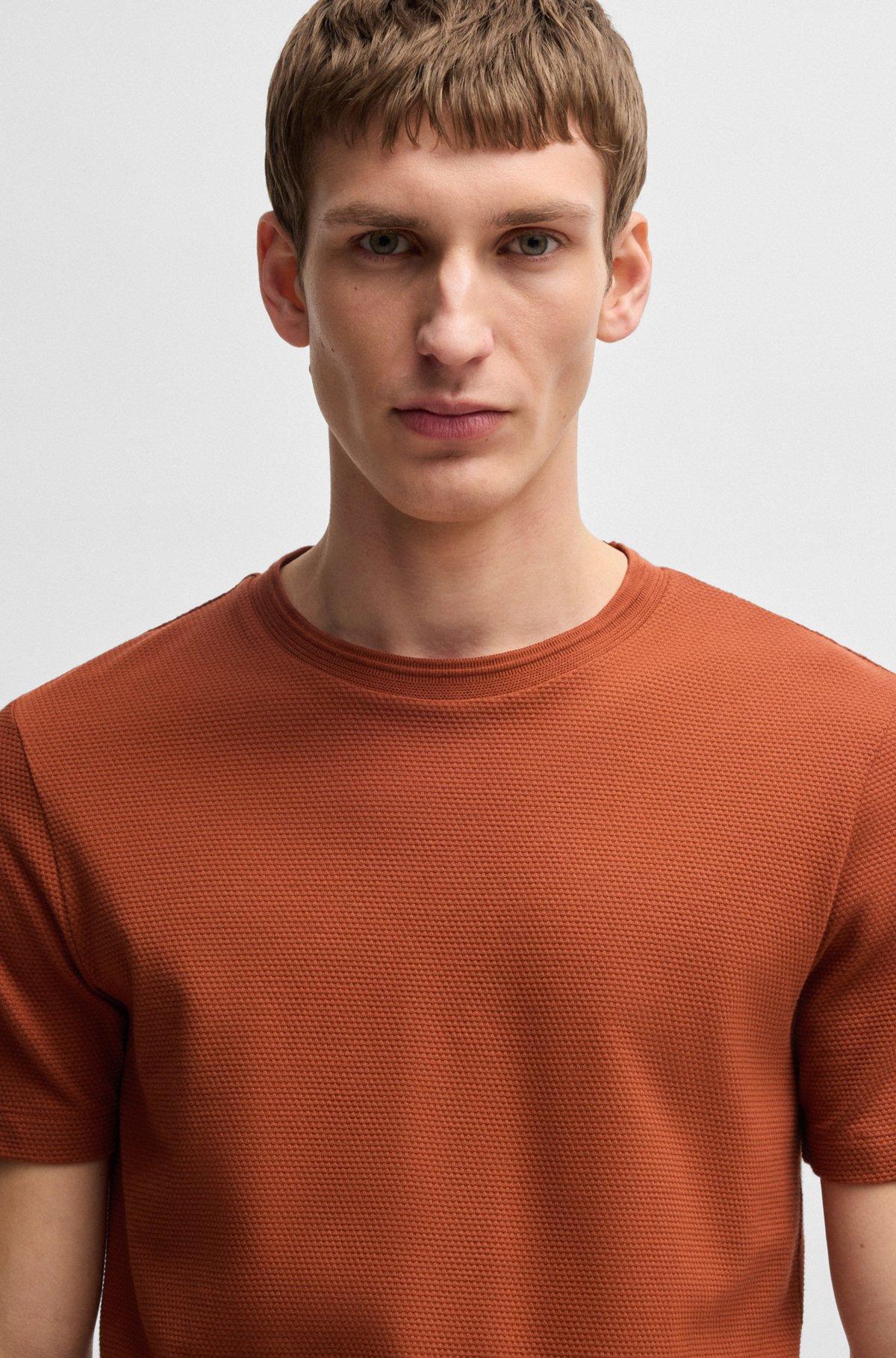  T-shirt with bubble-jacquard structure Product Image