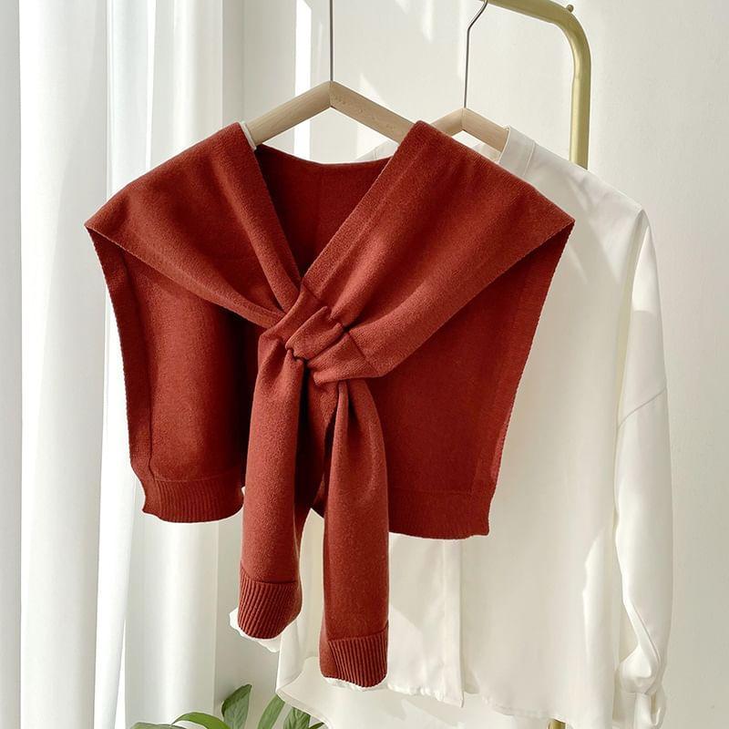 Plain Knit Capelet Product Image