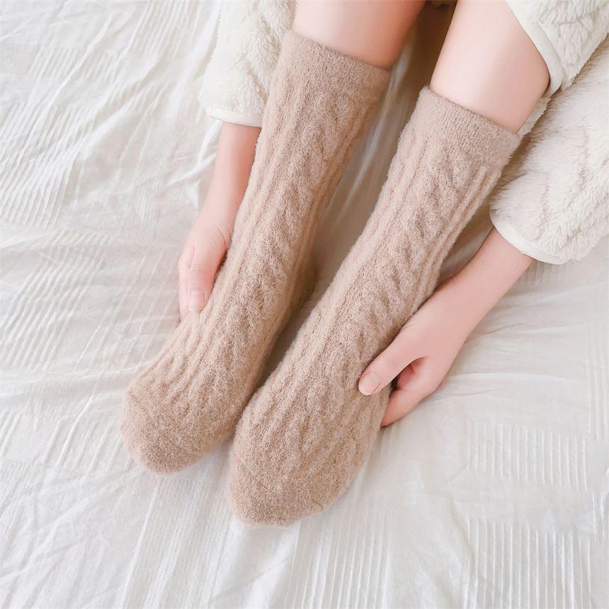 Plain Cable-Knit Socks Product Image