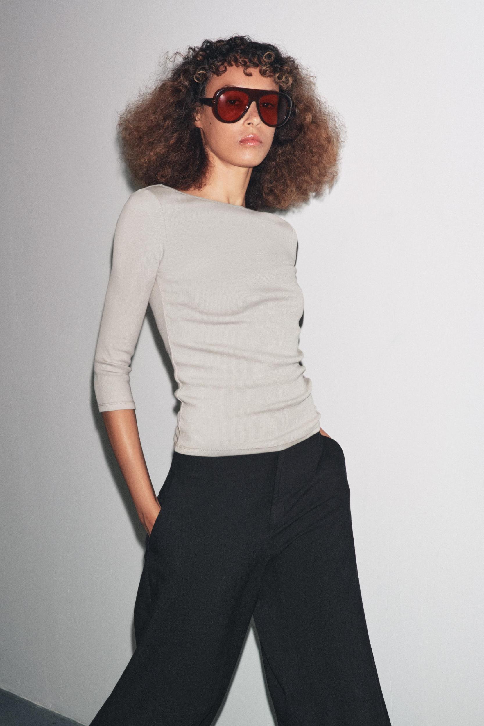 COTTON BOAT NECK T-SHIRT Product Image