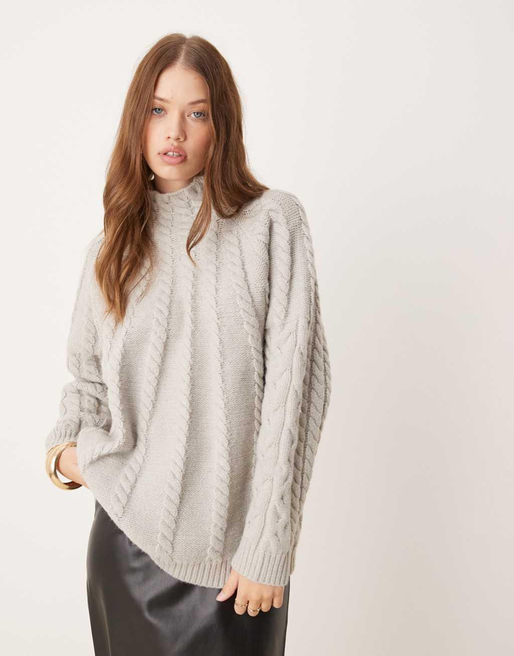 Pretty Lavish chunky cable knit sweater in light gray Product Image