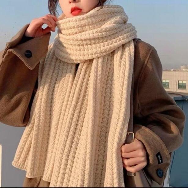 Plain Knit Scarf Product Image