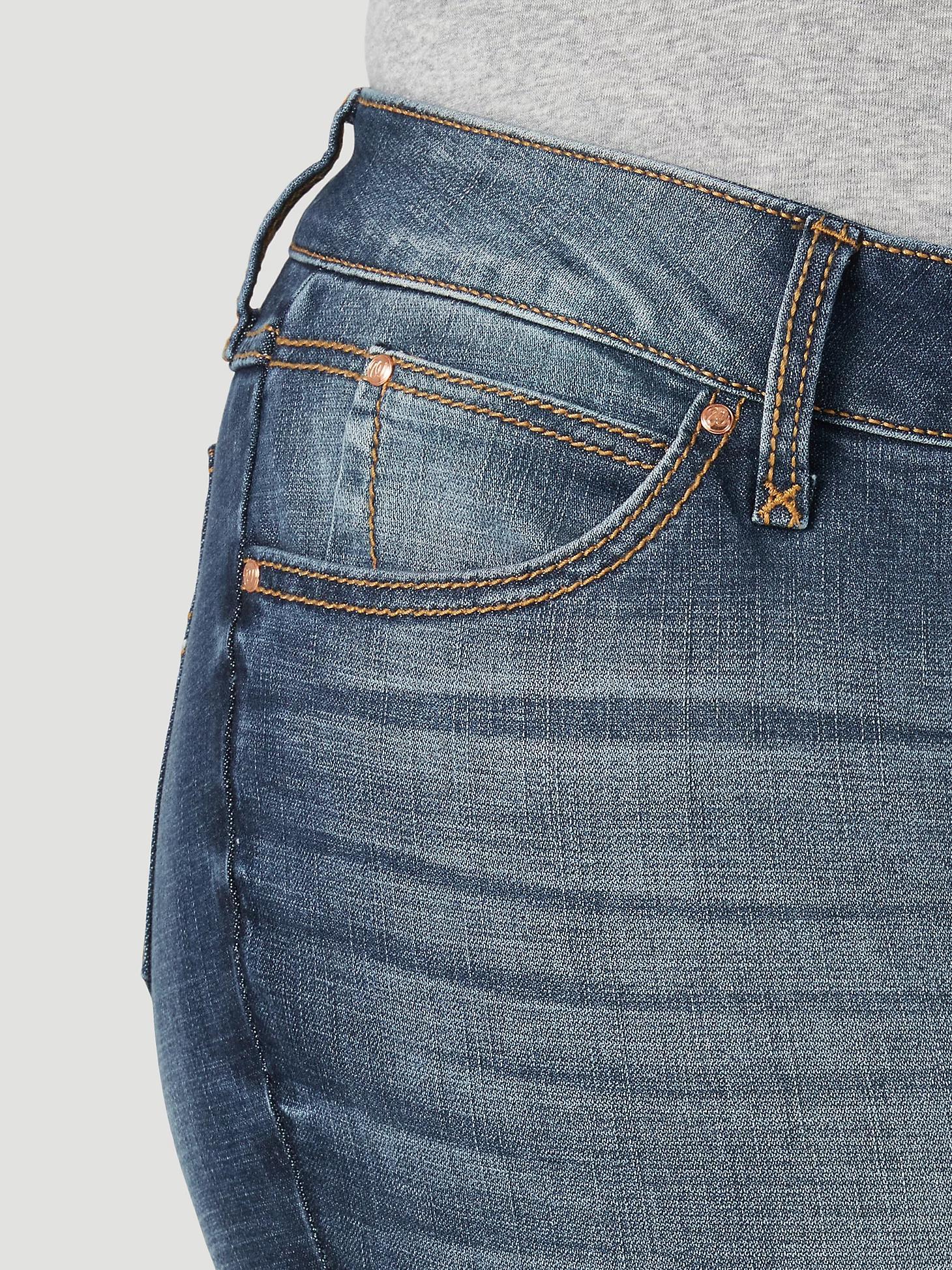 Women's Wrangler Retro® Mae Jean (Plus) | Women's JEANS | Wrangler® Product Image