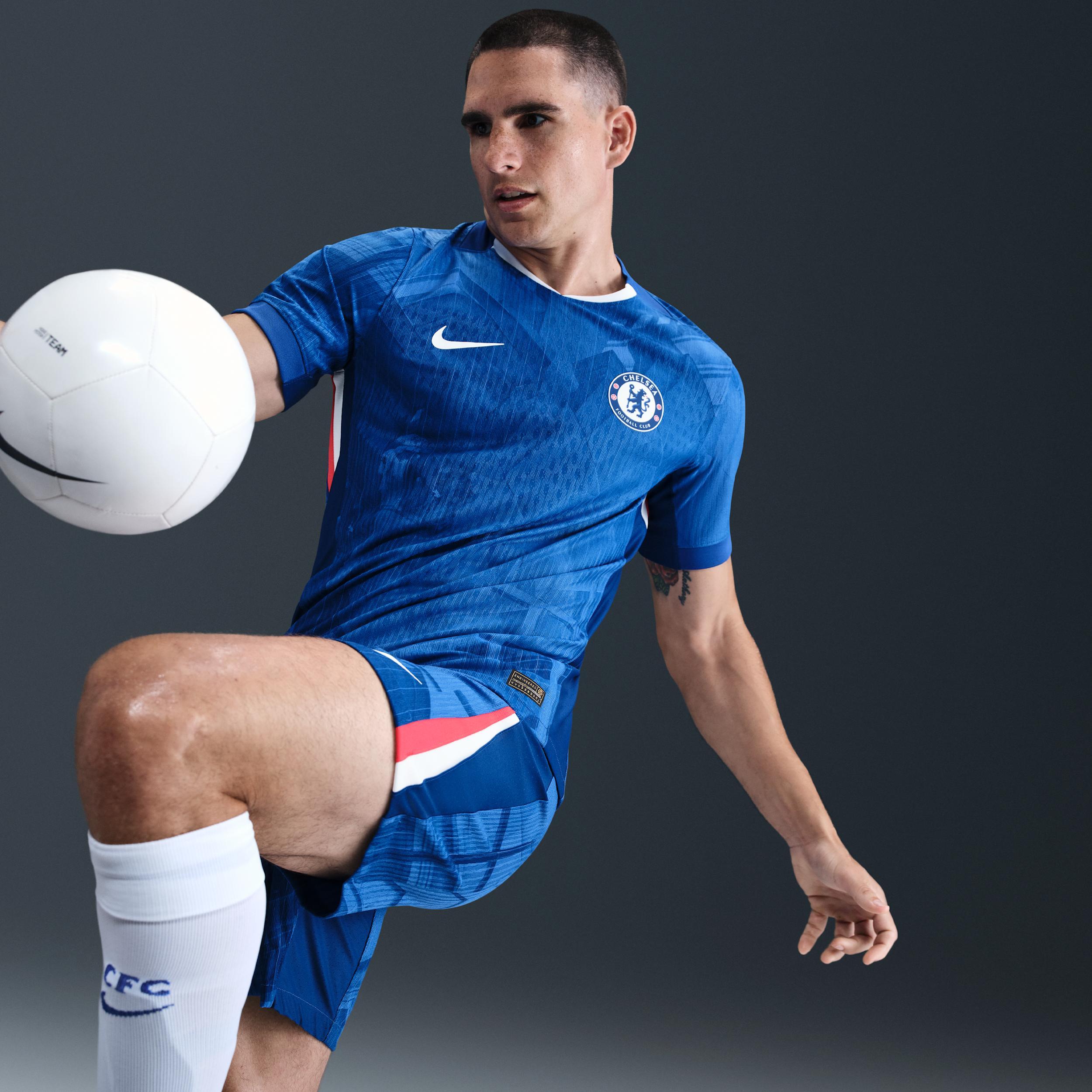 Chelsea FC 2025/26 Match Home Nike Men's Dri-FIT ADV Soccer Authentic Jersey Product Image
