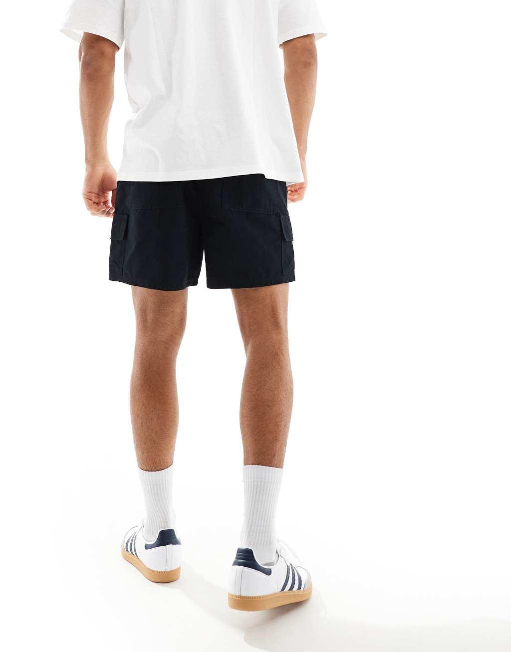 ASOS DESIGN slim cargo shorts with patch in black Product Image