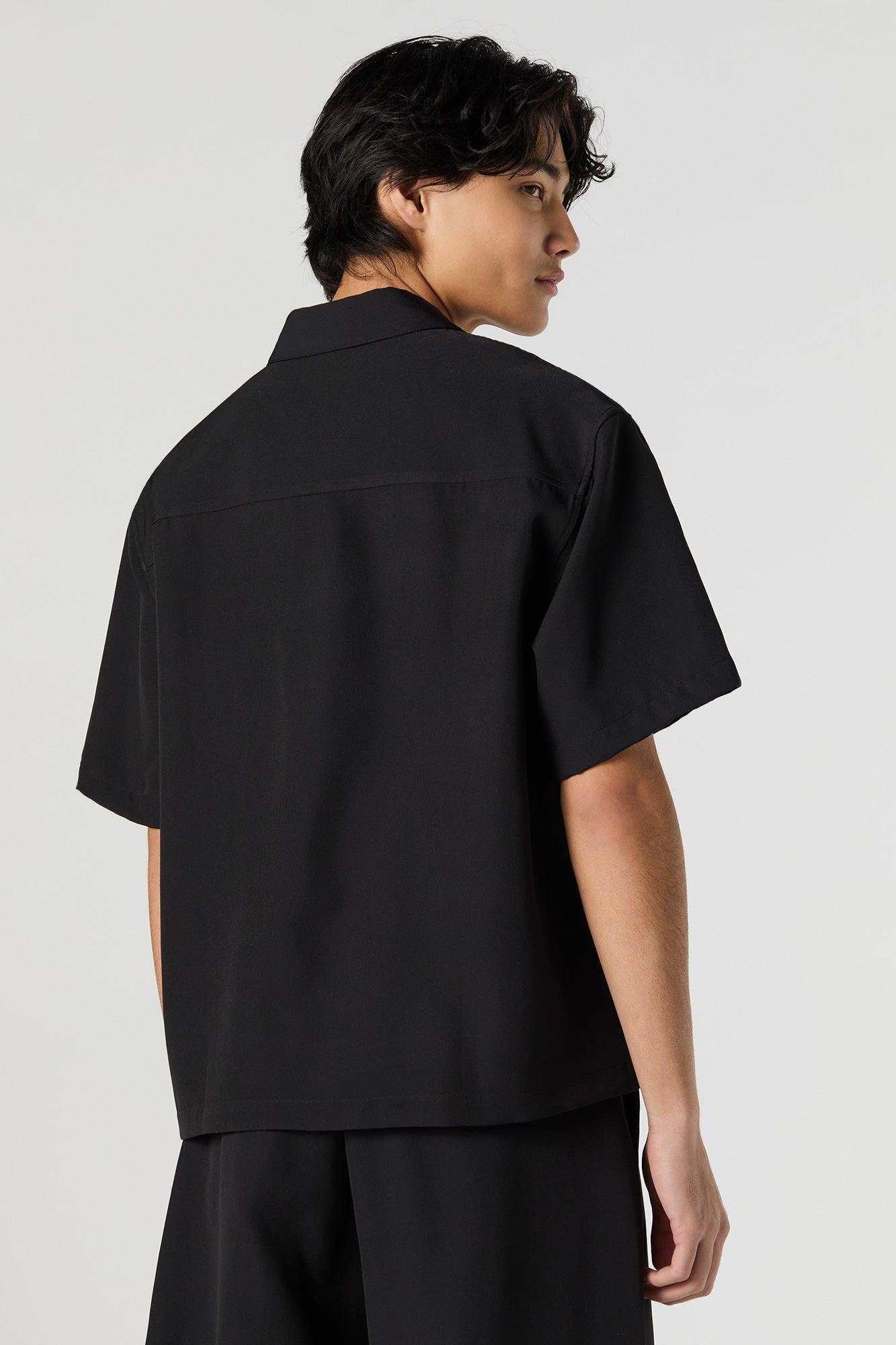 Boxy Button-Up Short Sleeve Top Male Product Image