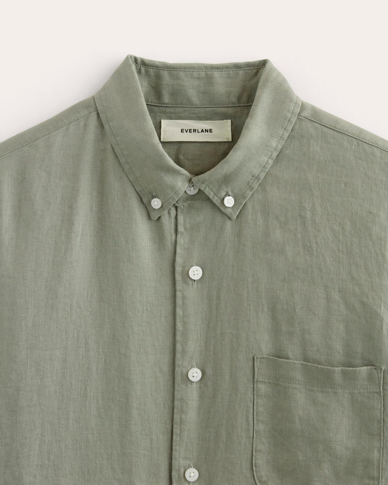 The Classic Short-Sleeve Shirt in Linen Product Image