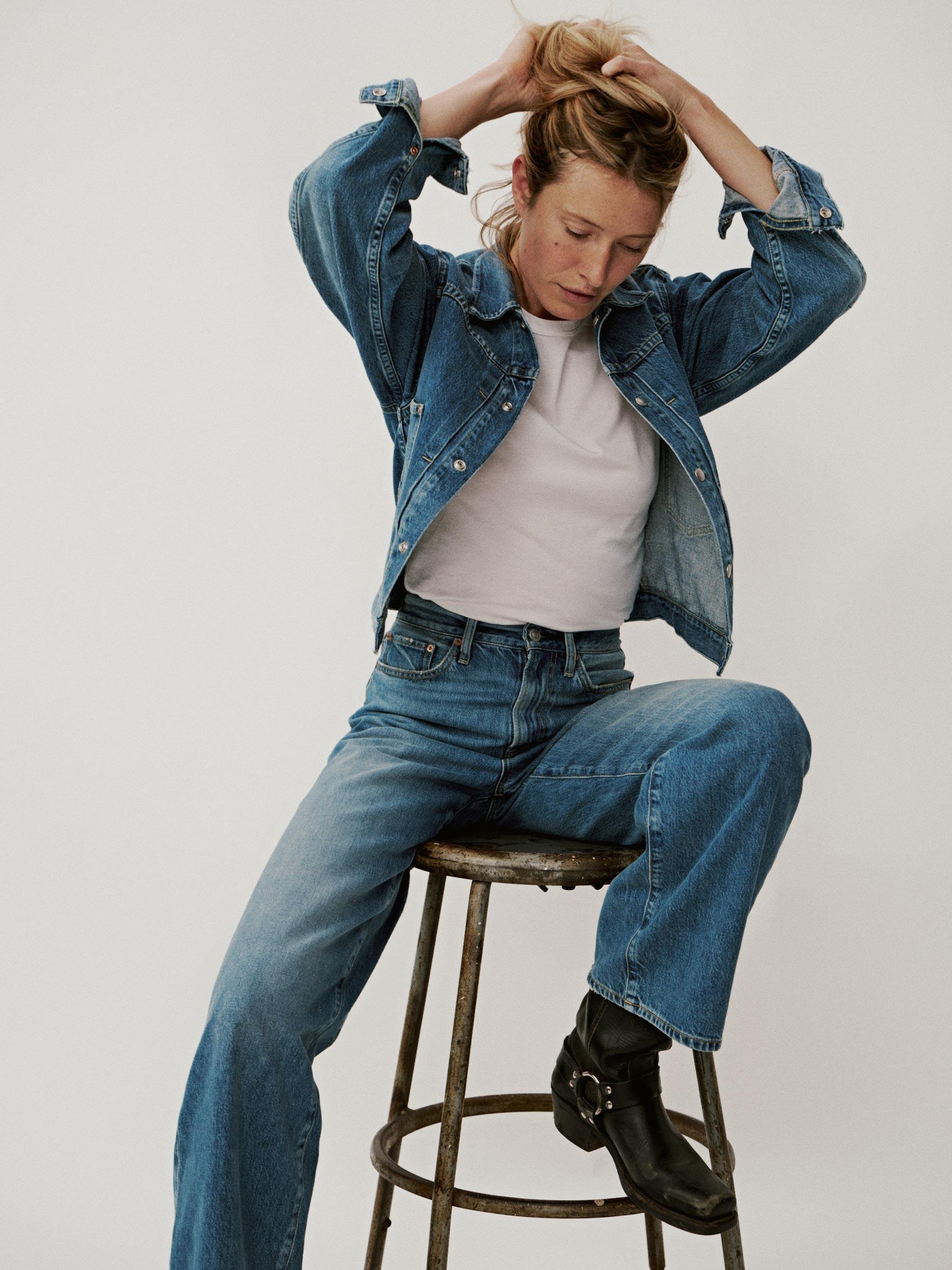 M028 Jet Set Jean Product Image