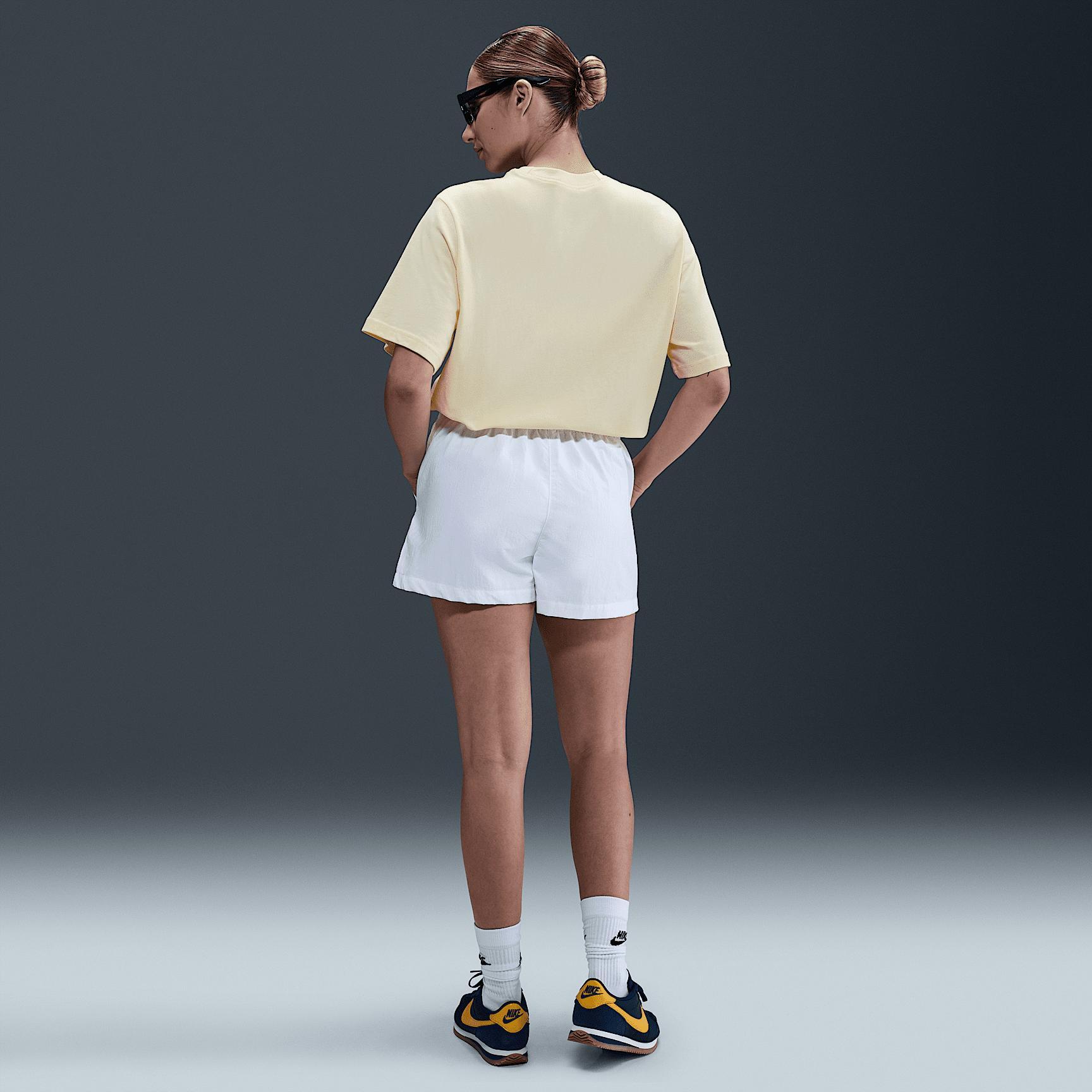 Nike Sportswear Women's Boxy T-Shirt Product Image