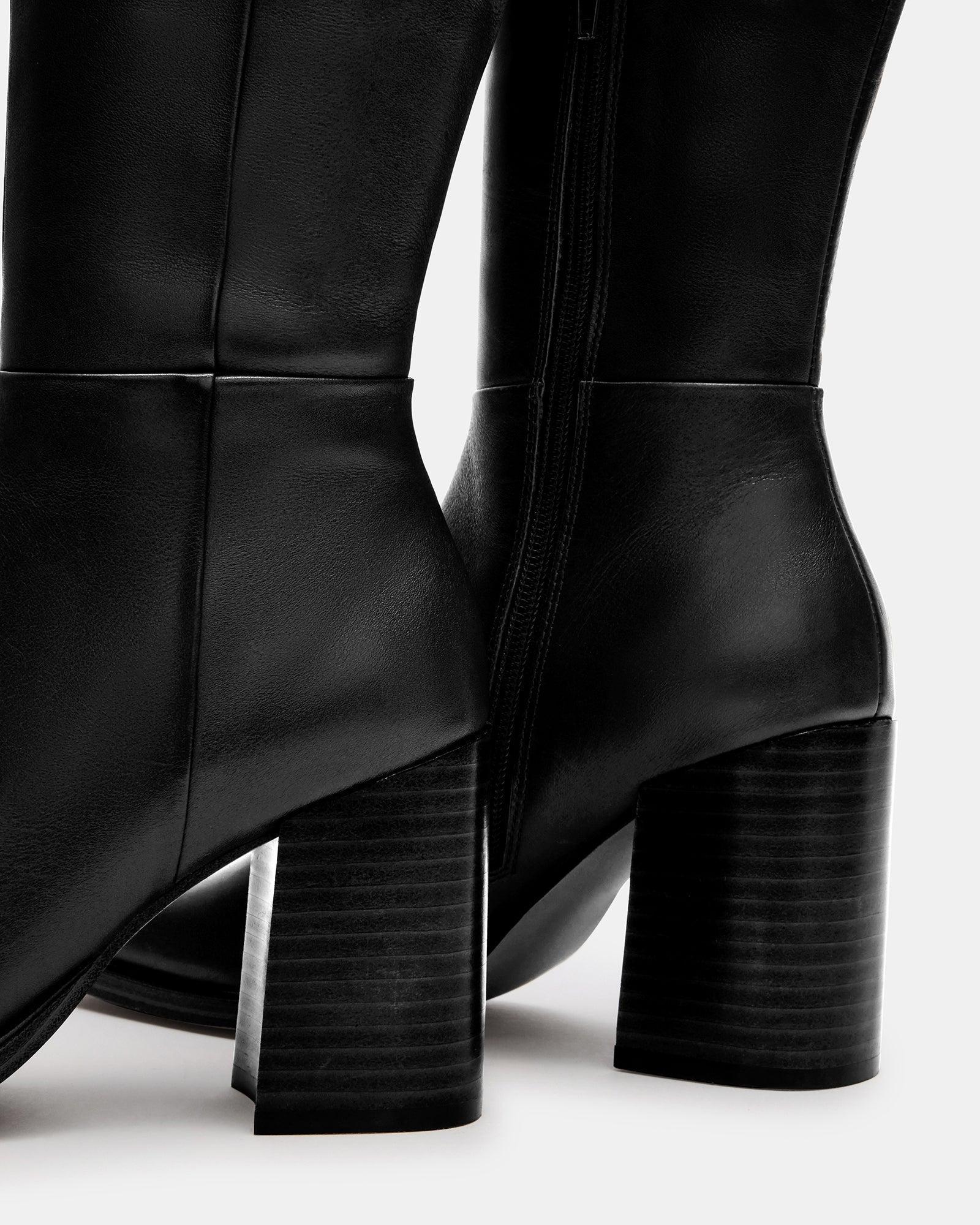 SIERRA BLACK LEATHER - SM REBOOTED Female Product Image